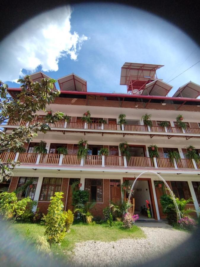 Hospedaje Oxa Paraiso Oxapampa Exterior foto